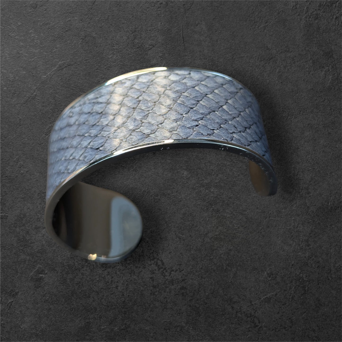 Bracelet Manchette SAUMON