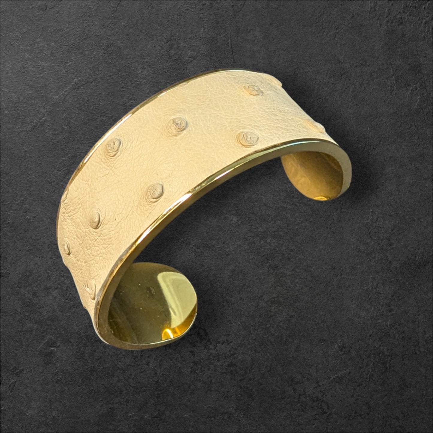 Bracelet Manchette AUTRUCHE