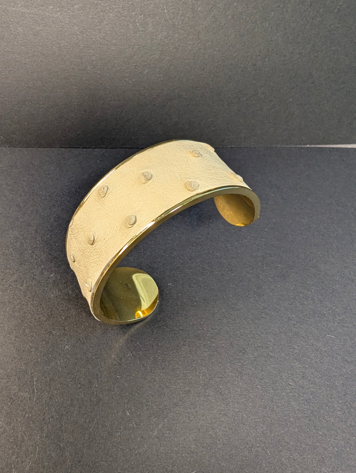 Bracelet Manchette AUTRUCHE