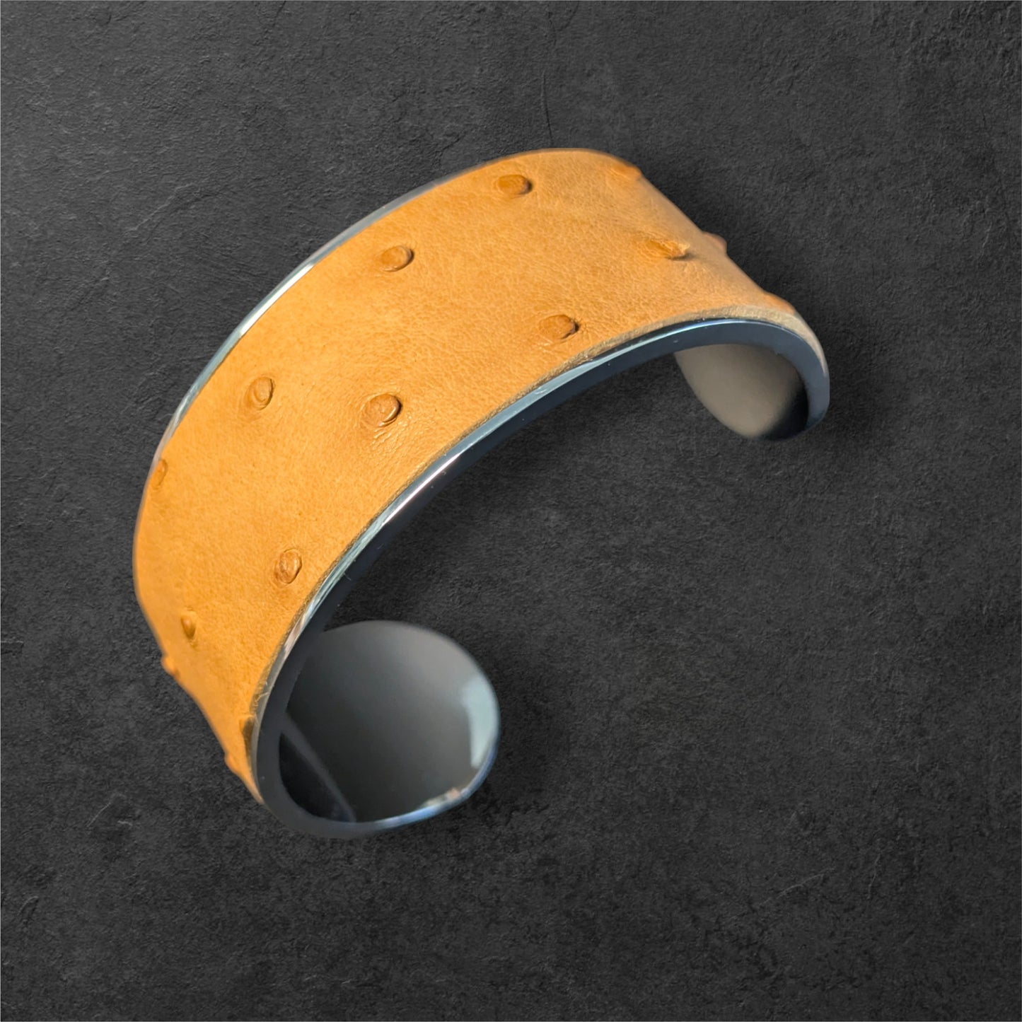 Bracelet Manchette AUTRUCHE