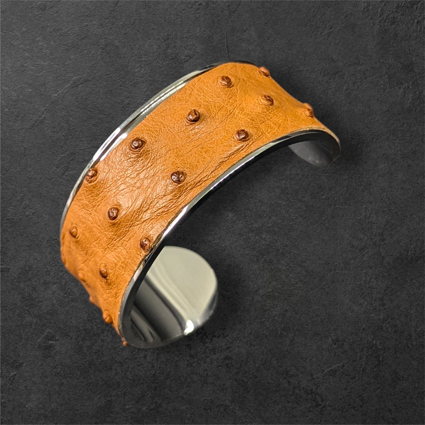 Bracelet Manchette AUTRUCHE