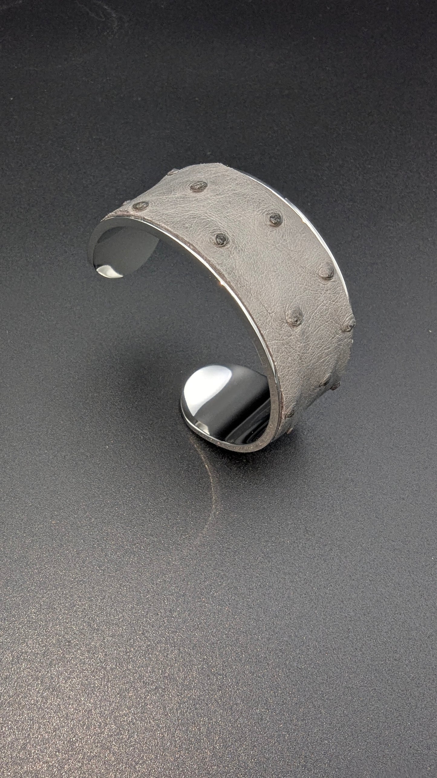 Bracelet Manchette AUTRUCHE