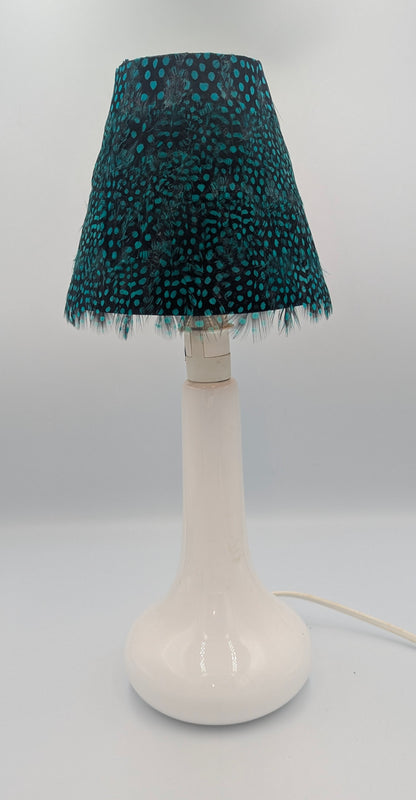 Abat-jour Conique en plumes de PINTADE DE NUMIDIE