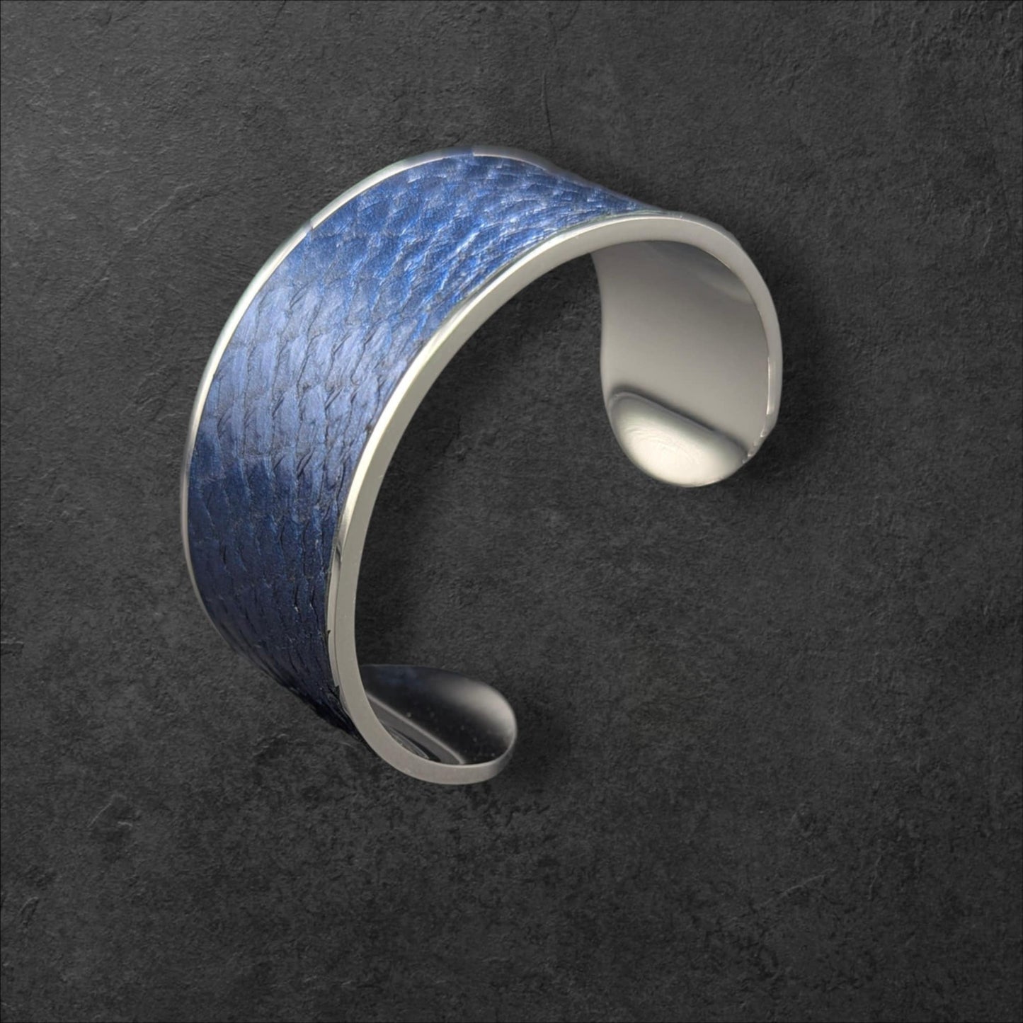 Bracelet Manchette SAUMON