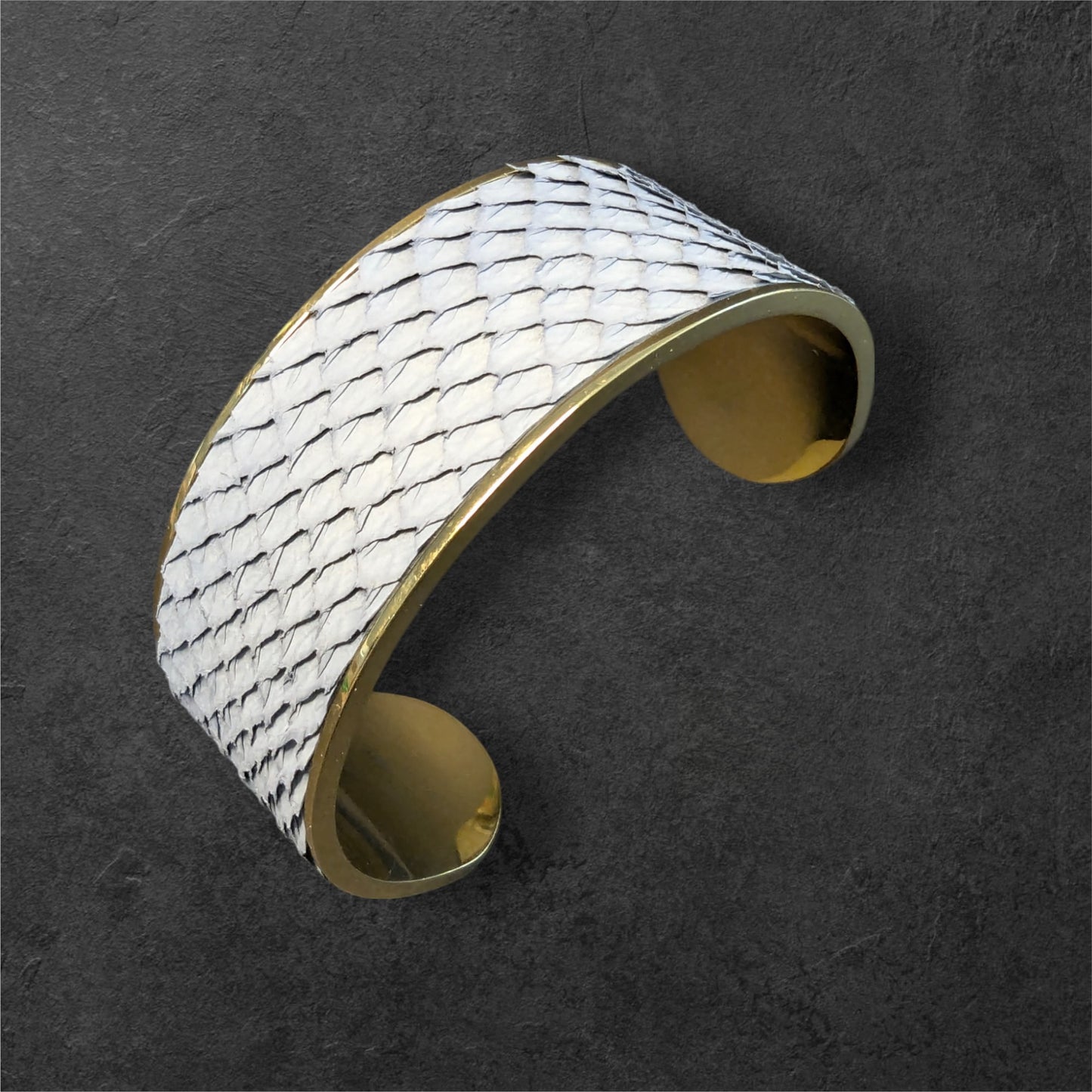 Bracelet Manchette SAUMON