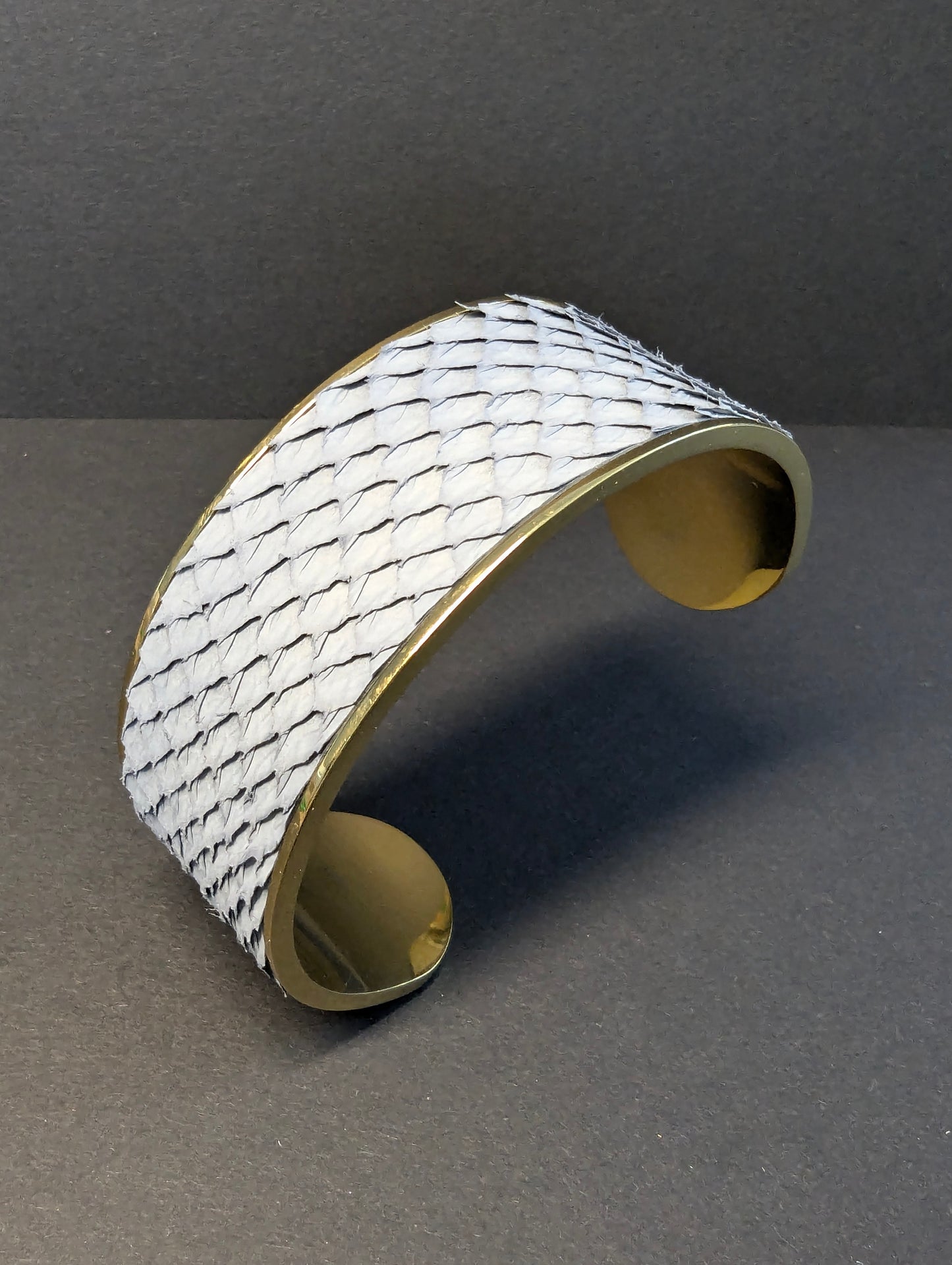 Bracelet Manchette SAUMON