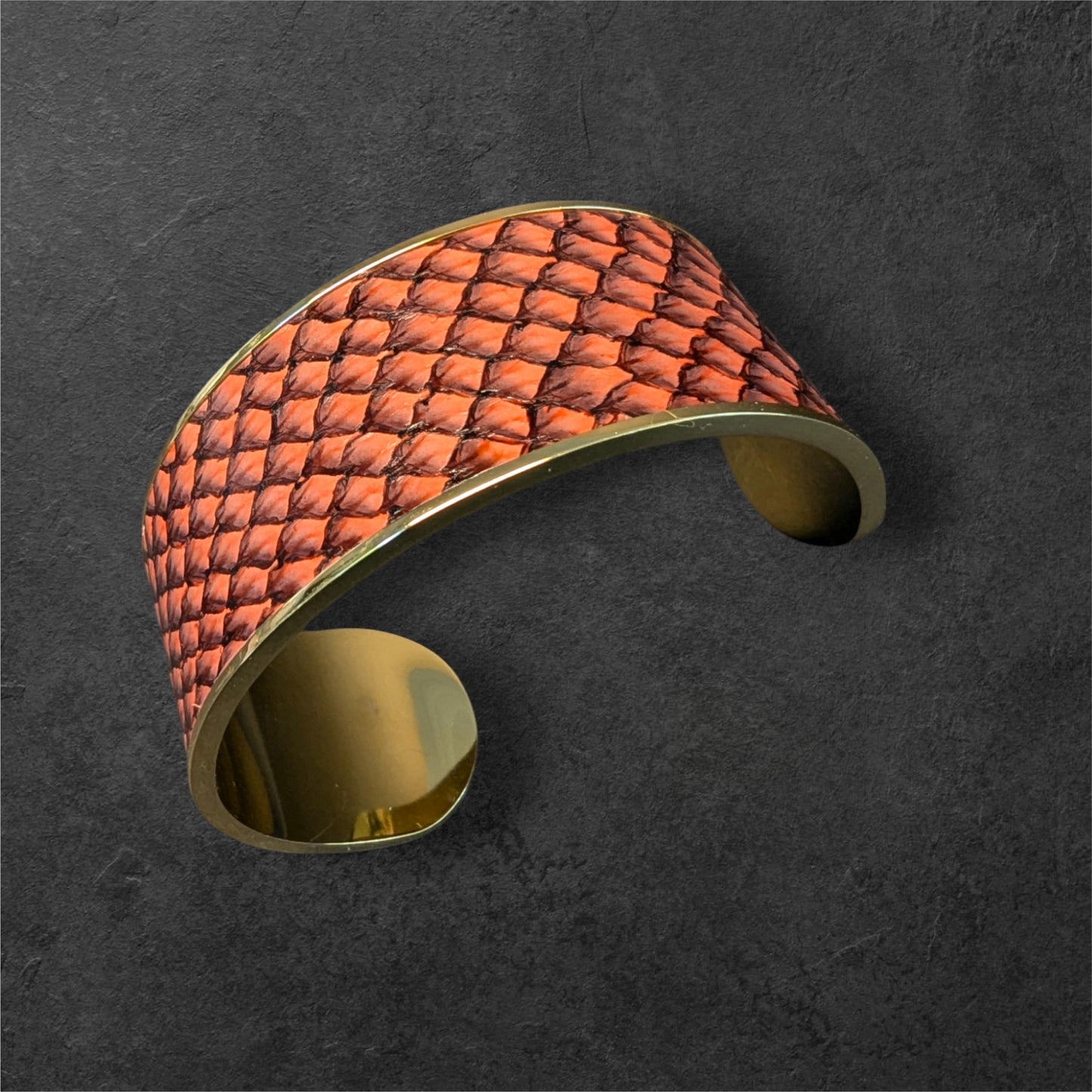 Bracelet Manchette SAUMON