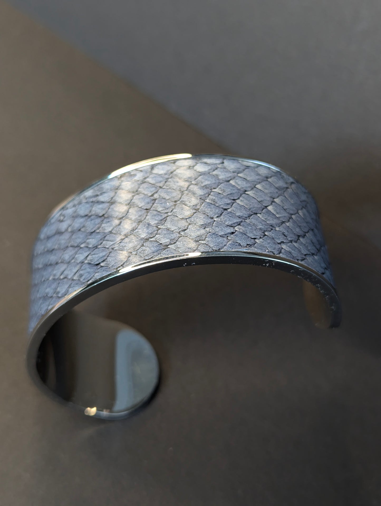 Bracelet Manchette SAUMON