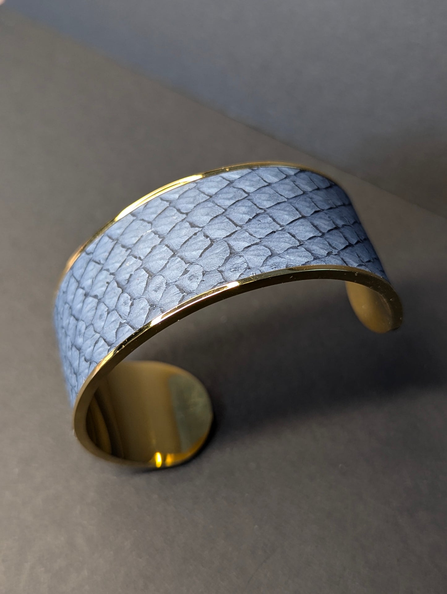 Bracelet Manchette SAUMON