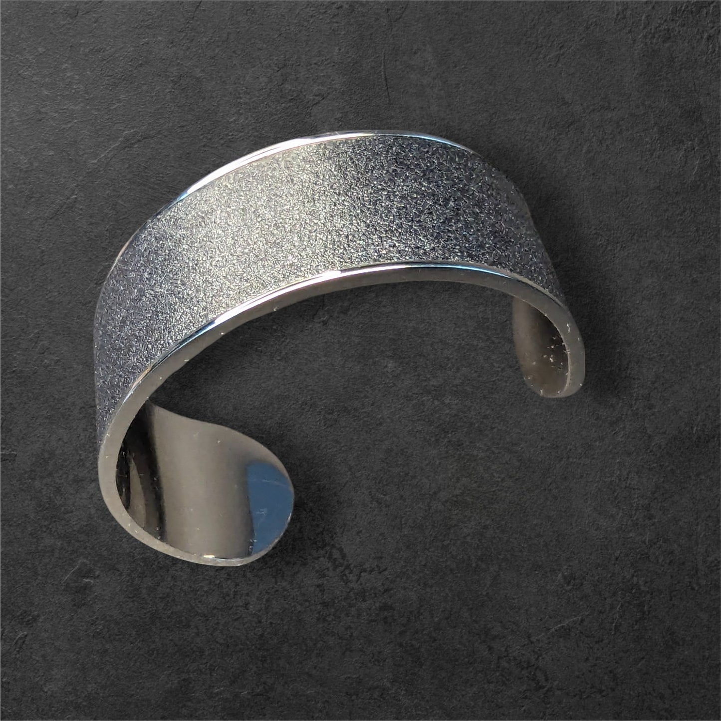 Bracelet Manchette VEAU