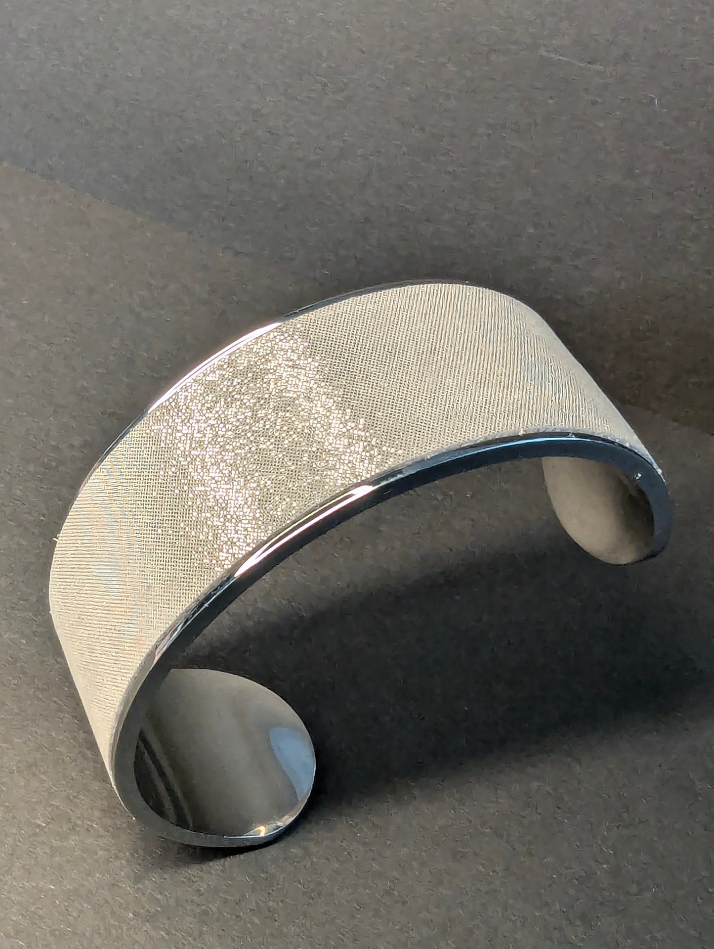 Bracelet Manchette VEAU