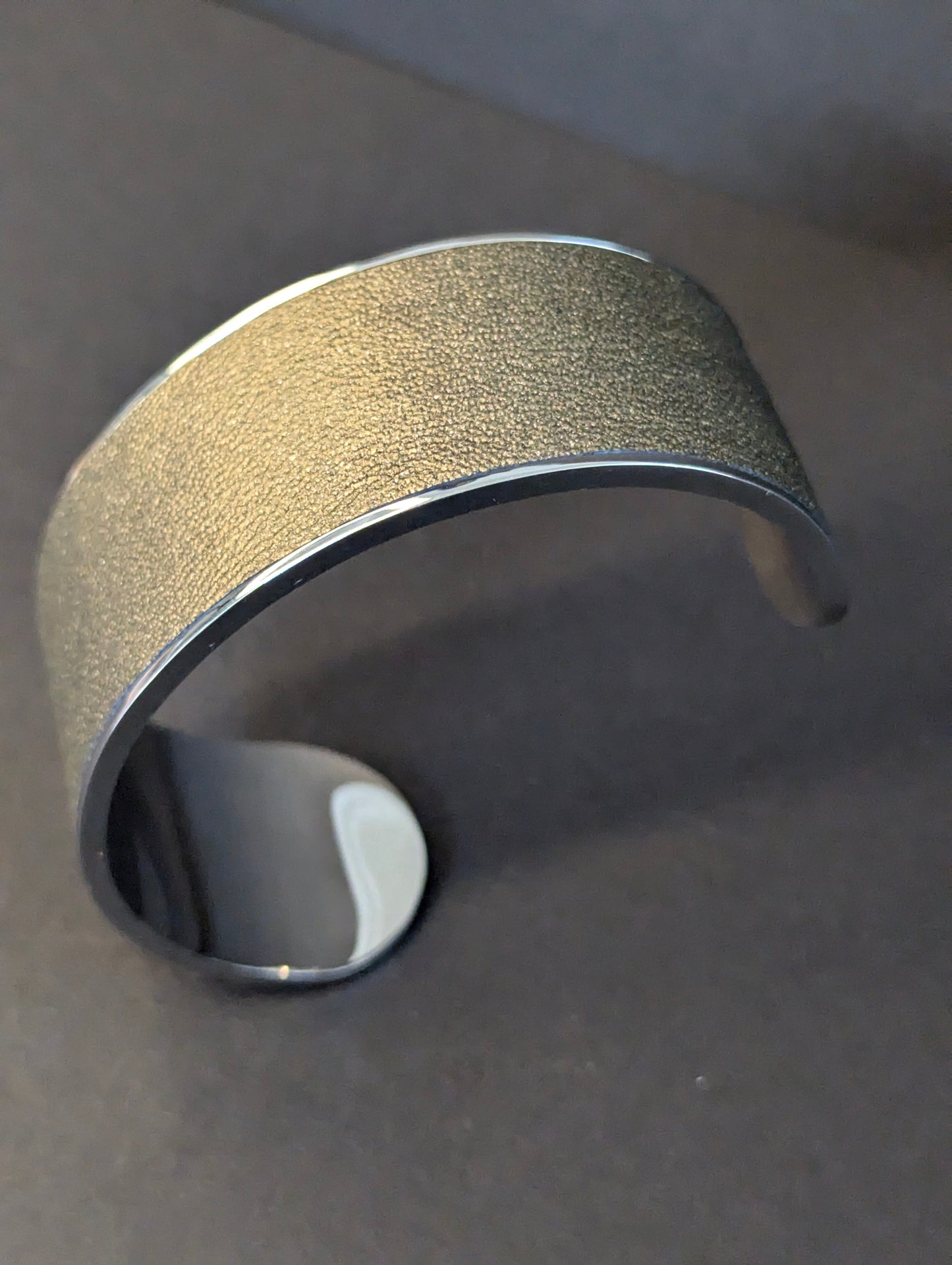 Bracelet Manchette VEAU