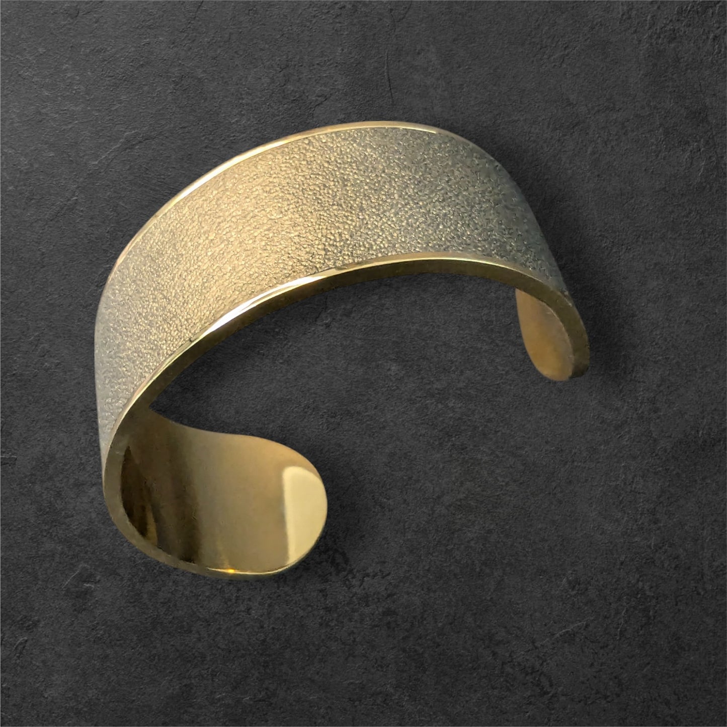 Bracelet Manchette VEAU