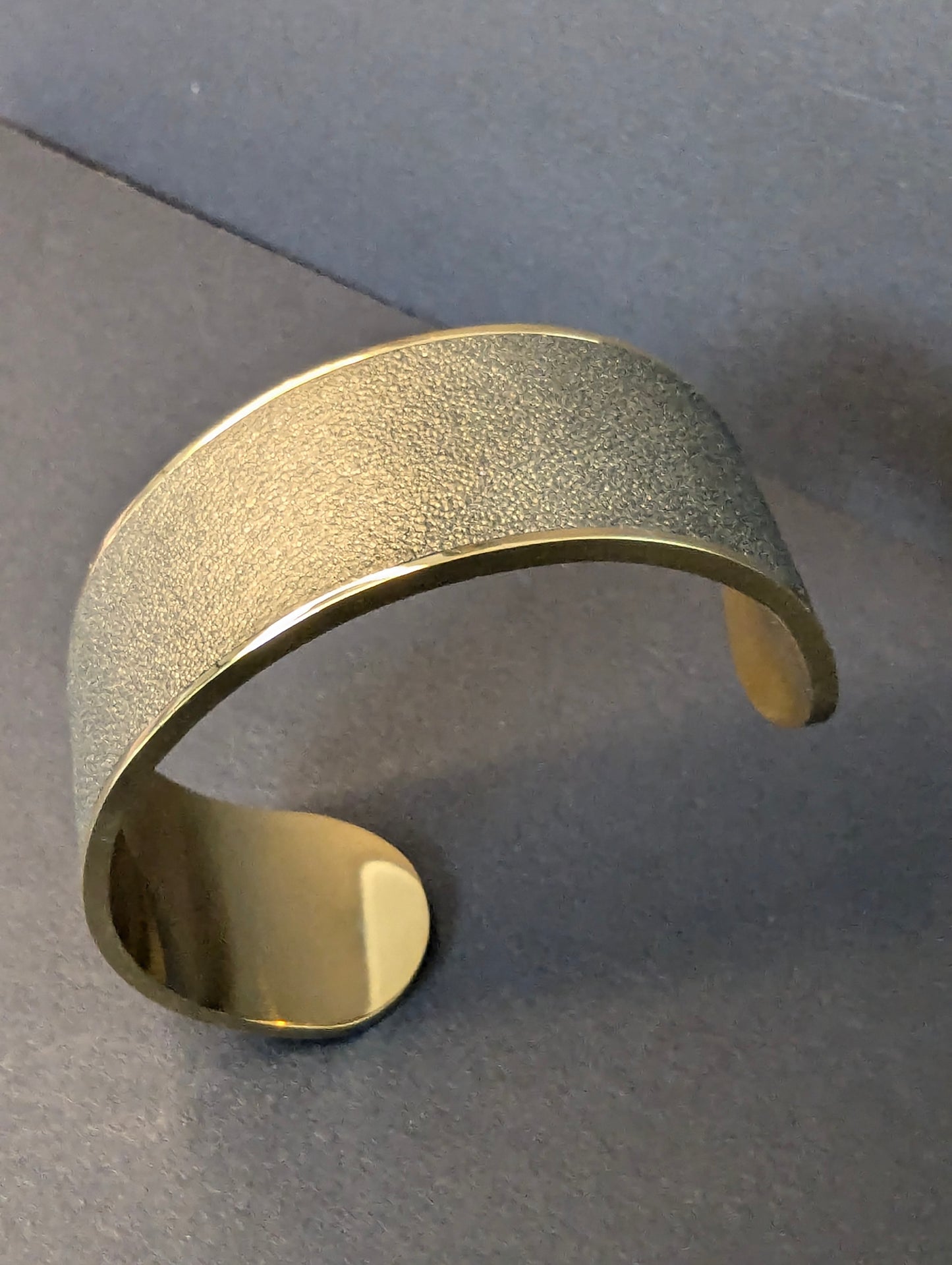 Bracelet Manchette VEAU