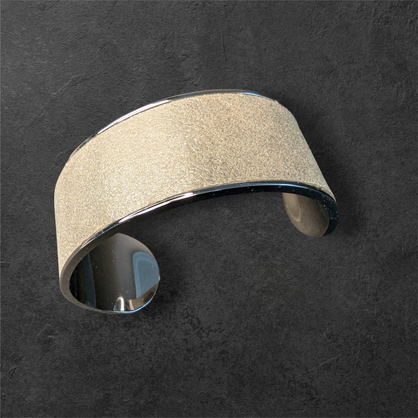 Bracelet Manchette VEAU